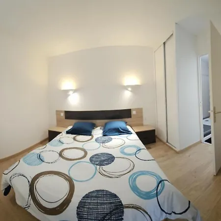 Le Fortitude - Omaha Apartmán *